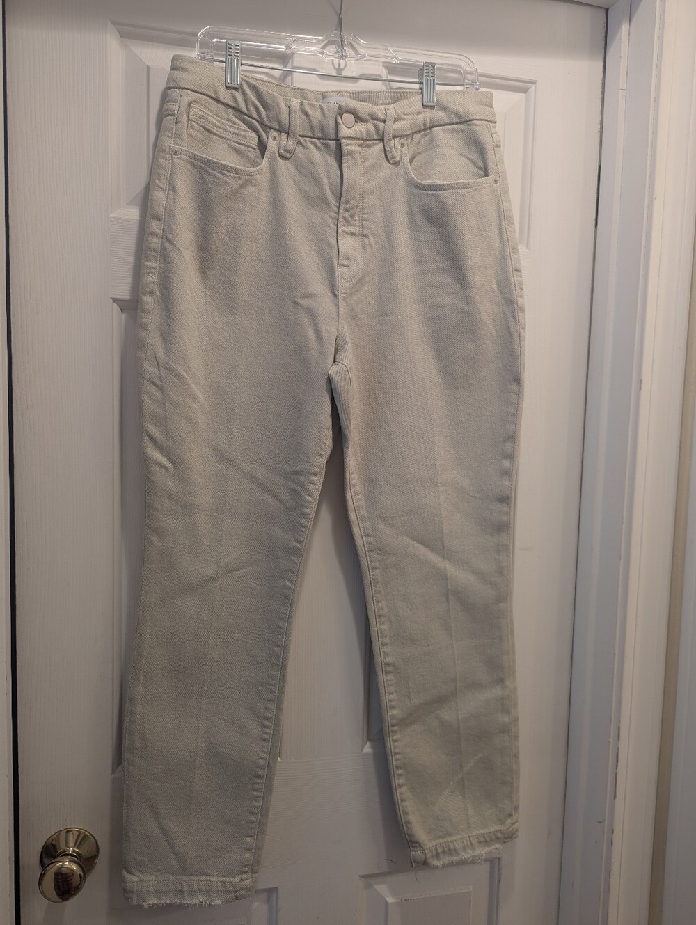 Good American "Good Classic Slim Straight" Cream Bone White Jeans Sz 14/32 *EUC
